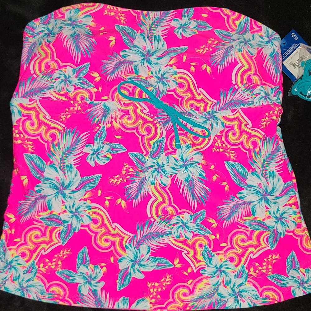 Juniors swim top
